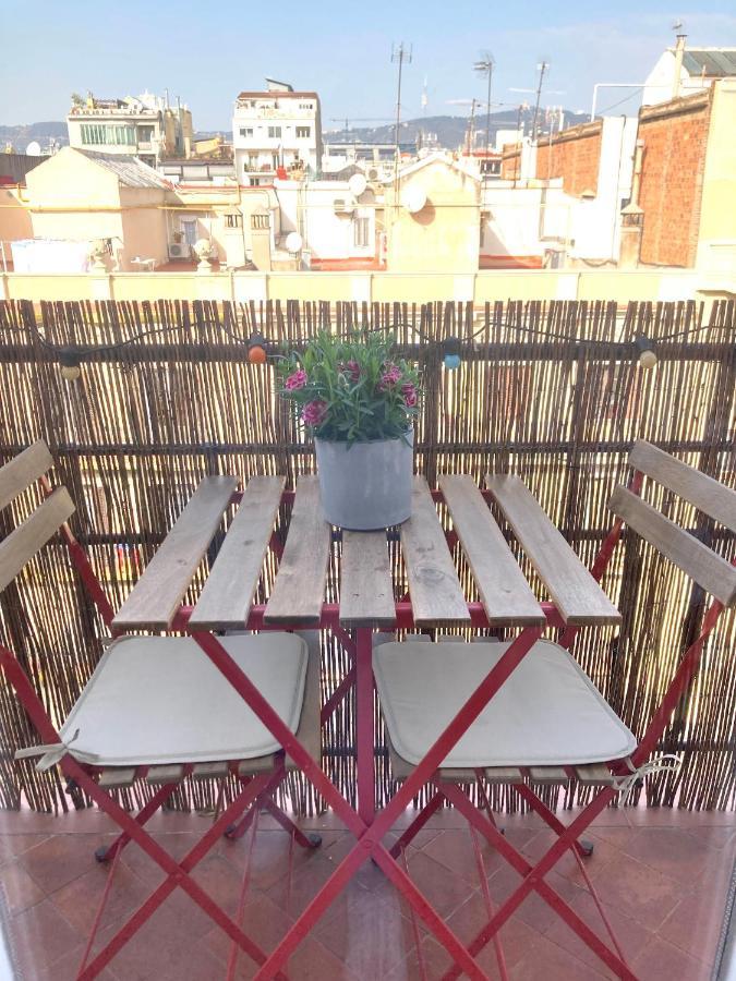 Charming Appartement In The Heart Of Барселона Екстериор снимка