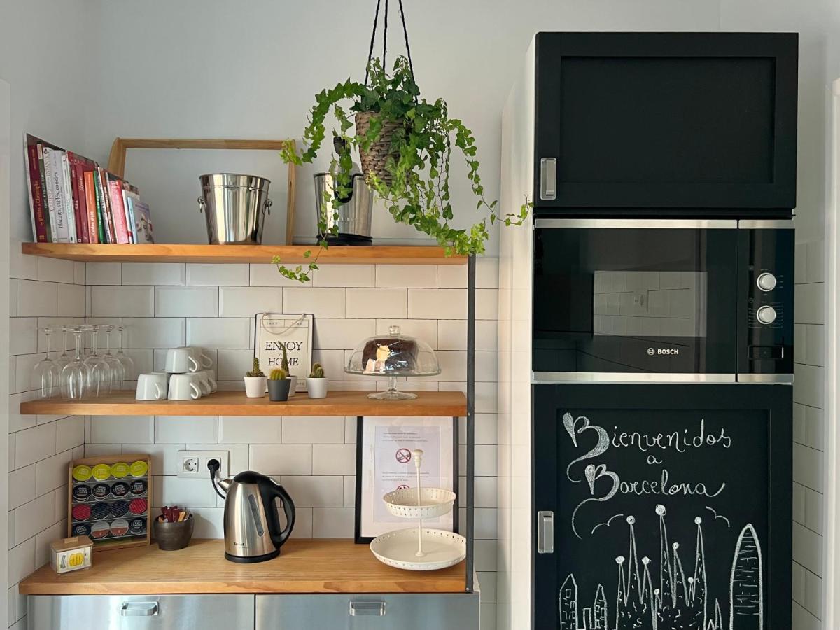 Charming Appartement In The Heart Of Барселона Екстериор снимка